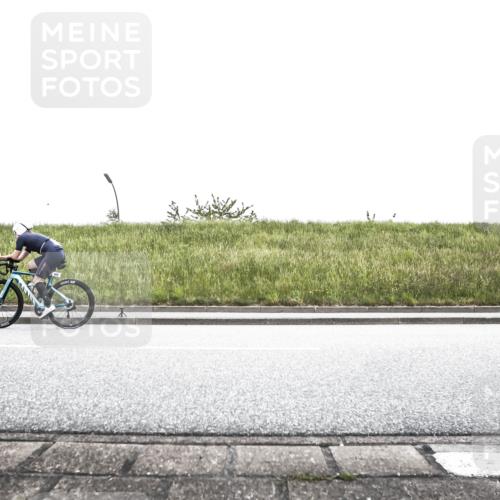 21.06.2026 - 29. Vierlanden-Triathlon H.Heesch http://msf.ph/oto/9895768 21.06.2026 10:20:00 Radfahren 69, 79, 146, 163, 268, 432 meine-sportfotos.de