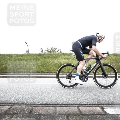 21.06.2026 - 29. Vierlanden-Triathlon H.Heesch http://msf.ph/oto/9895771 21.06.2026 10:20:09 Radfahren 15, 16, 22, 113, 244, 412, 432 meine-sportfotos.de