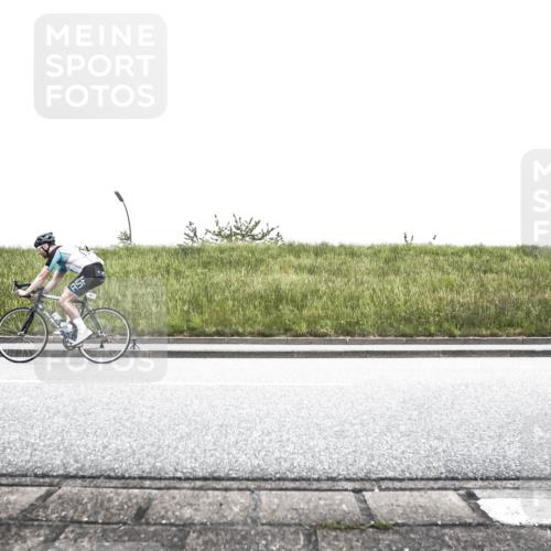 21.06.2026 - 29. Vierlanden-Triathlon H.Heesch http://msf.ph/oto/9895781 21.06.2026 10:20:48 Radfahren 52 meine-sportfotos.de