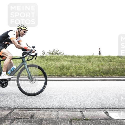 21.06.2026 - 29. Vierlanden-Triathlon H.Heesch http://msf.ph/oto/9895800 21.06.2026 10:22:12 Radfahren 31, 100, 137, 463 meine-sportfotos.de