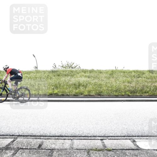 21.06.2026 - 29. Vierlanden-Triathlon H.Heesch http://msf.ph/oto/9895894 21.06.2026 10:51:33 Radfahren 5, 86, 90, 427, 444, 478 meine-sportfotos.de