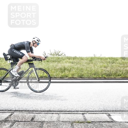 21.06.2026 - 29. Vierlanden-Triathlon H.Heesch http://msf.ph/oto/9895896 21.06.2026 10:51:35 Radfahren 5, 86, 90, 444, 478 meine-sportfotos.de