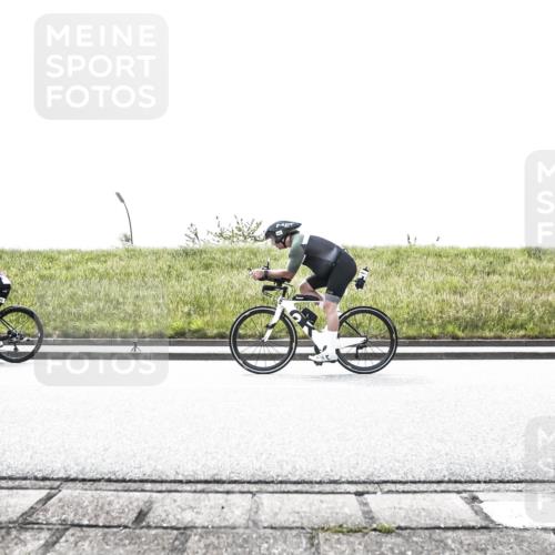 21.06.2026 - 29. Vierlanden-Triathlon H.Heesch http://msf.ph/oto/9895902 21.06.2026 10:51:49 Radfahren 18, 75, 105, 164, 172, 240, 279, 288, 455, 620, 622 meine-sportfotos.de