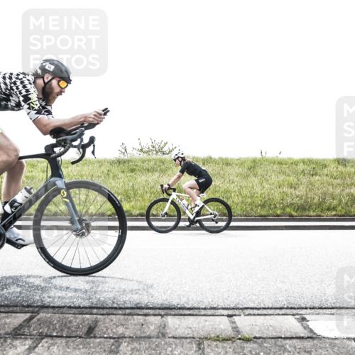 21.06.2026 - 29. Vierlanden-Triathlon H.Heesch http://msf.ph/oto/9895908 21.06.2026 10:51:59 Radfahren 44, 105, 279 meine-sportfotos.de