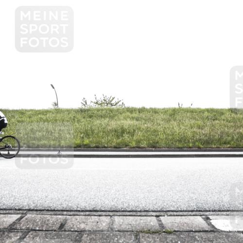 21.06.2026 - 29. Vierlanden-Triathlon H.Heesch http://msf.ph/oto/9895938 21.06.2026 10:53:35 Radfahren 114, 461 meine-sportfotos.de