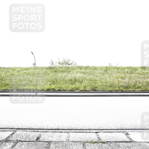 21.06.2026 - 29. Vierlanden-Triathlon H.Heesch http://msf.ph/oto/9895956 21.06.2026 10:57:01 Radfahren 58, 145, 176, 255, 328, 368, 374, 383, 384, 391, 486, 488, 514, 517, 535, 575, 581, 585, 616, 619 meine-sportfotos.de