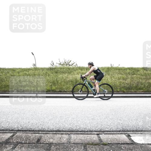 21.06.2026 - 29. Vierlanden-Triathlon H.Heesch http://msf.ph/oto/9895976 21.06.2026 11:00:15 Radfahren 296, 355, 516 meine-sportfotos.de