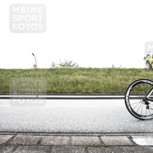 21.06.2026 - 29. Vierlanden-Triathlon H.Heesch http://msf.ph/oto/9895987 21.06.2026 11:02:01 Radfahren 18, 190, 200, 253, 287, 299, 565, 566 meine-sportfotos.de