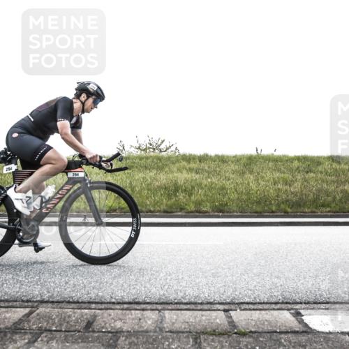 21.06.2026 - 29. Vierlanden-Triathlon H.Heesch http://msf.ph/oto/9895993 21.06.2026 11:02:43 Radfahren 6, 105, 115, 279, 294, 302, 524 meine-sportfotos.de