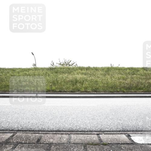 21.06.2026 - 29. Vierlanden-Triathlon H.Heesch http://msf.ph/oto/9895994 21.06.2026 11:02:44 Radfahren 6, 105, 115, 213, 294, 302, 524 meine-sportfotos.de