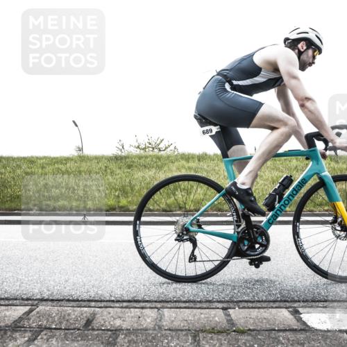 21.06.2026 - 29. Vierlanden-Triathlon H.Heesch http://msf.ph/oto/9896038 21.06.2026 11:06:44 Radfahren 650, 674, 689, 691 meine-sportfotos.de