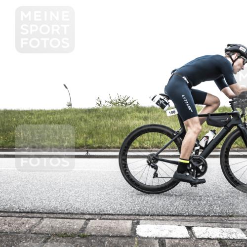 21.06.2026 - 29. Vierlanden-Triathlon H.Heesch http://msf.ph/oto/9896049 21.06.2026 09:39:30 Radfahren 22, 92, 100 meine-sportfotos.de