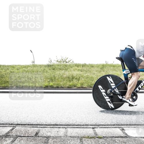 21.06.2026 - 29. Vierlanden-Triathlon H.Heesch http://msf.ph/oto/9896072 21.06.2026 11:12:44 Radfahren 221, 259, 504, 822 meine-sportfotos.de