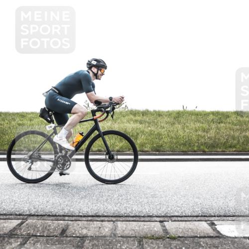 21.06.2026 - 29. Vierlanden-Triathlon H.Heesch http://msf.ph/oto/9896096 21.06.2026 11:15:20 Radfahren 139, 636, 744 meine-sportfotos.de