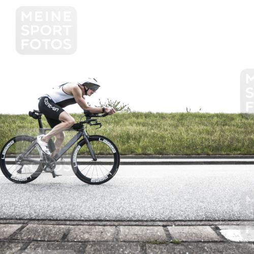 21.06.2026 - 29. Vierlanden-Triathlon H.Heesch http://msf.ph/oto/9896126 21.06.2026 11:20:31 Radfahren 81, 669, 821 meine-sportfotos.de