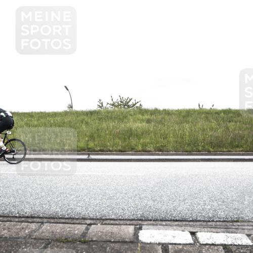 21.06.2026 - 29. Vierlanden-Triathlon H.Heesch http://msf.ph/oto/9896127 21.06.2026 09:43:51 Radfahren 23, 32, 33, 101, 111, 129, 178, 211, 216, 287 meine-sportfotos.de