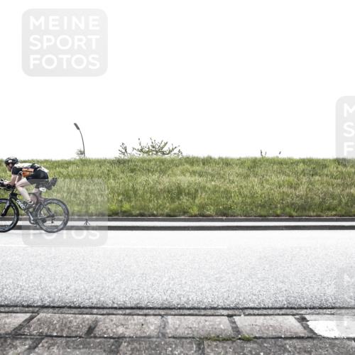 21.06.2026 - 29. Vierlanden-Triathlon H.Heesch http://msf.ph/oto/9896130 21.06.2026 11:21:04 Radfahren 156, 277, 807 meine-sportfotos.de