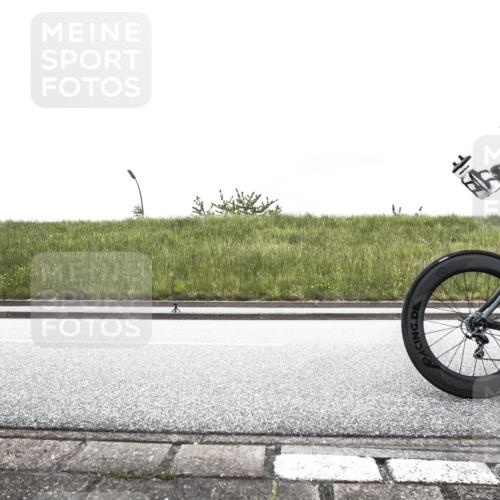 21.06.2026 - 29. Vierlanden-Triathlon H.Heesch http://msf.ph/oto/9896135 21.06.2026 09:43:55 Radfahren 23, 32, 33, 101, 111, 178, 211, 216 meine-sportfotos.de