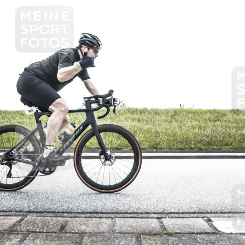 21.06.2026 - 29. Vierlanden-Triathlon H.Heesch http://msf.ph/oto/9896158 21.06.2026 11:26:53 Radfahren 863, 900 meine-sportfotos.de