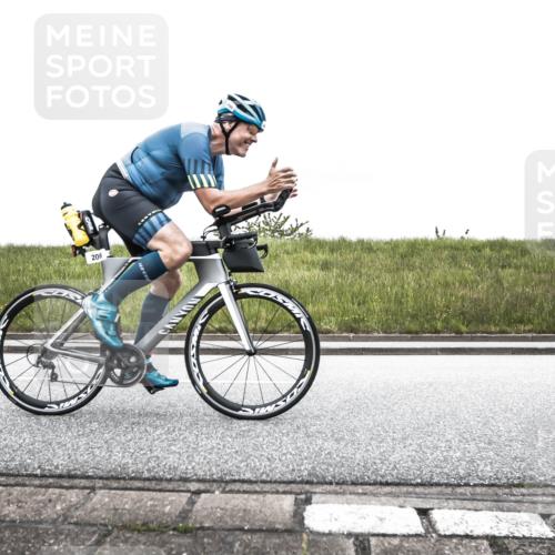 21.06.2026 - 29. Vierlanden-Triathlon H.Heesch http://msf.ph/oto/9896171 21.06.2026 09:45:16 Radfahren 79, 200, 261, 268, 290 meine-sportfotos.de