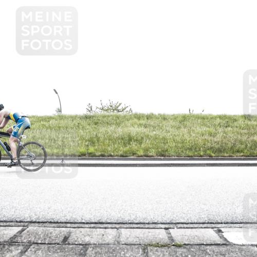 21.06.2026 - 29. Vierlanden-Triathlon H.Heesch http://msf.ph/oto/9896174 21.06.2026 11:29:55 Radfahren 637, 790 meine-sportfotos.de
