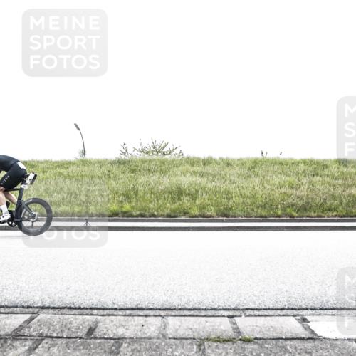21.06.2026 - 29. Vierlanden-Triathlon H.Heesch http://msf.ph/oto/9896180 21.06.2026 11:30:51 Radfahren 8, 661, 768, 872, 899 meine-sportfotos.de
