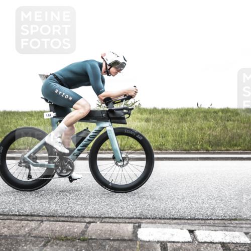 21.06.2026 - 29. Vierlanden-Triathlon H.Heesch http://msf.ph/oto/9896202 21.06.2026 09:46:58 Radfahren 140, 240 meine-sportfotos.de