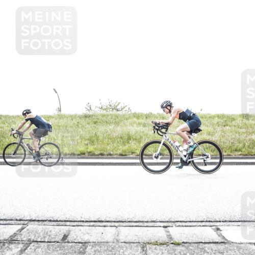 21.06.2026 - 29. Vierlanden-Triathlon H.Heesch http://msf.ph/oto/9896207 21.06.2026 11:38:44 Radfahren 15, 253, 703 meine-sportfotos.de