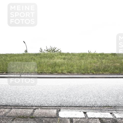 21.06.2026 - 29. Vierlanden-Triathlon H.Heesch http://msf.ph/oto/9896227 21.06.2026 09:48:16 Radfahren 13, 233, 239 meine-sportfotos.de