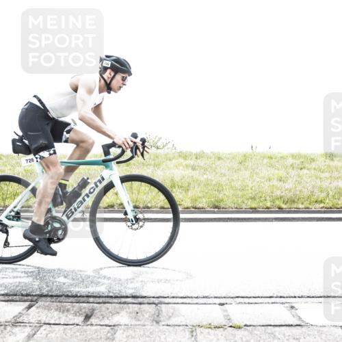 21.06.2026 - 29. Vierlanden-Triathlon H.Heesch http://msf.ph/oto/9896232 21.06.2026 11:41:49 Radfahren 634, 674, 682, 691, 726 meine-sportfotos.de