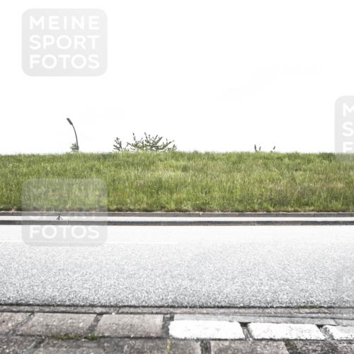21.06.2026 - 29. Vierlanden-Triathlon H.Heesch http://msf.ph/oto/9896239 21.06.2026 09:48:43 Radfahren 12, 247, 267 meine-sportfotos.de