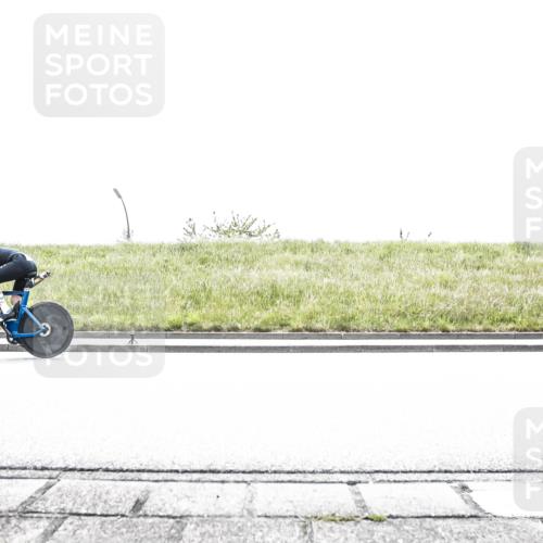 21.06.2026 - 29. Vierlanden-Triathlon H.Heesch http://msf.ph/oto/9896278 21.06.2026 11:43:17 Radfahren 41, 213, 276, 707, 717, 764 meine-sportfotos.de