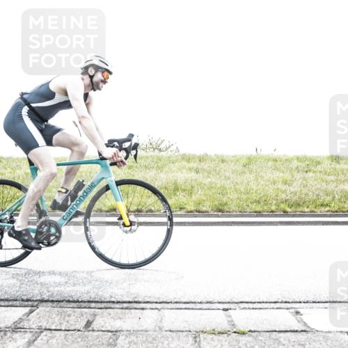21.06.2026 - 29. Vierlanden-Triathlon H.Heesch http://msf.ph/oto/9896288 21.06.2026 11:43:32 Radfahren 628, 657, 687, 689, 731 meine-sportfotos.de