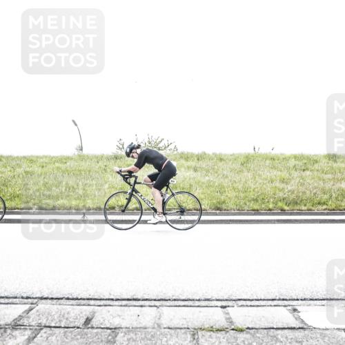 21.06.2026 - 29. Vierlanden-Triathlon H.Heesch http://msf.ph/oto/9896292 21.06.2026 11:43:38 Radfahren 278, 628, 657, 687, 689, 720, 731 meine-sportfotos.de
