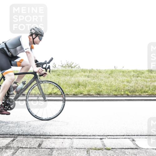 21.06.2026 - 29. Vierlanden-Triathlon H.Heesch http://msf.ph/oto/9896310 21.06.2026 11:44:16 Radfahren 710, 715, 747 meine-sportfotos.de