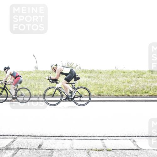 21.06.2026 - 29. Vierlanden-Triathlon H.Heesch http://msf.ph/oto/9896321 21.06.2026 11:44:45 Radfahren 101, 672, 705, 802 meine-sportfotos.de