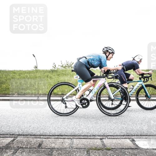 21.06.2026 - 29. Vierlanden-Triathlon H.Heesch http://msf.ph/oto/9896326 21.06.2026 09:53:31 Radfahren 51, 74, 79, 183, 197, 219, 268, 302 meine-sportfotos.de