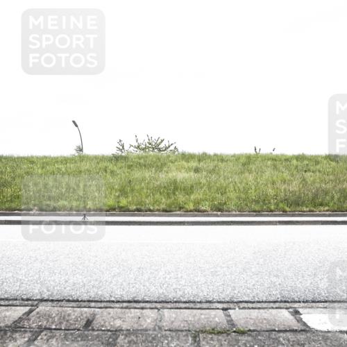 21.06.2026 - 29. Vierlanden-Triathlon H.Heesch http://msf.ph/oto/9896347 21.06.2026 09:53:56 Radfahren 55, 78, 112, 136, 227, 257 meine-sportfotos.de