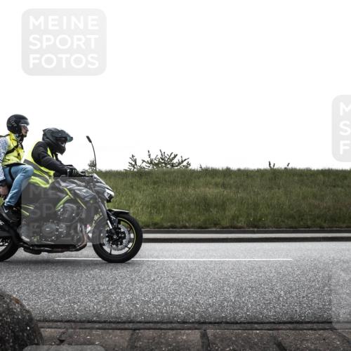 21.06.2026 - 29. Vierlanden-Triathlon H.Heesch http://msf.ph/oto/9896356 21.06.2026 12:35:16 Radfahren 768, 796, 827, 992 meine-sportfotos.de