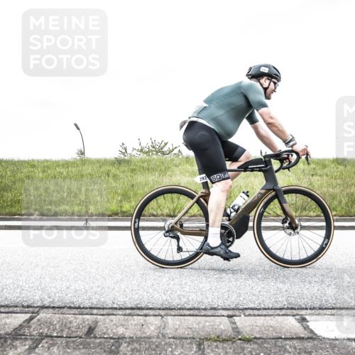 21.06.2026 - 29. Vierlanden-Triathlon H.Heesch http://msf.ph/oto/9896377 21.06.2026 09:54:58 Radfahren 128, 148, 292, 293 meine-sportfotos.de