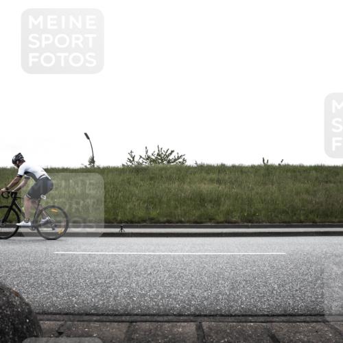 21.06.2026 - 29. Vierlanden-Triathlon H.Heesch http://msf.ph/oto/9896388 21.06.2026 12:36:47 Radfahren 670, 754, 766, 987 meine-sportfotos.de