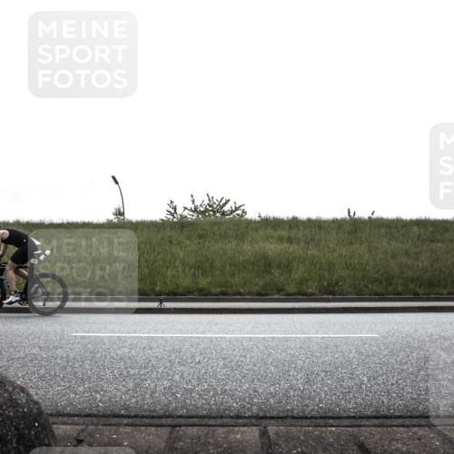 21.06.2026 - 29. Vierlanden-Triathlon H.Heesch http://msf.ph/oto/9896396 21.06.2026 12:37:11 Radfahren 769, 986 meine-sportfotos.de