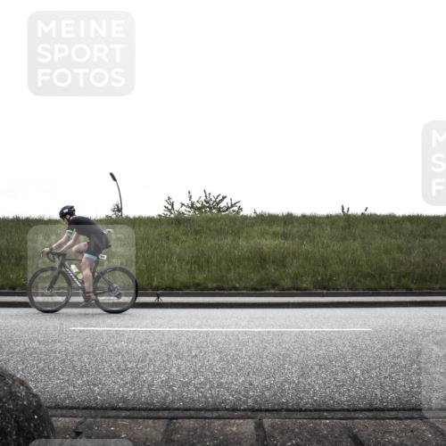 21.06.2026 - 29. Vierlanden-Triathlon H.Heesch http://msf.ph/oto/9896400 21.06.2026 12:37:55 Radfahren 884 meine-sportfotos.de