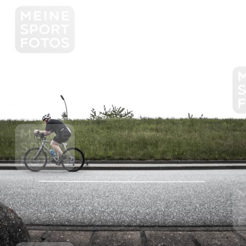 21.06.2026 - 29. Vierlanden-Triathlon H.Heesch http://msf.ph/oto/9896429 21.06.2026 12:40:07 Radfahren 638, 788, 848 meine-sportfotos.de