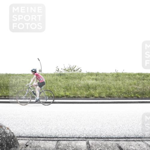 21.06.2026 - 29. Vierlanden-Triathlon H.Heesch http://msf.ph/oto/9896473 21.06.2026 12:45:53 Radfahren 748, 856, 861, 874 meine-sportfotos.de