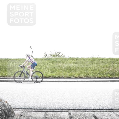 21.06.2026 - 29. Vierlanden-Triathlon H.Heesch http://msf.ph/oto/9896481 21.06.2026 12:46:33 Radfahren 849 meine-sportfotos.de