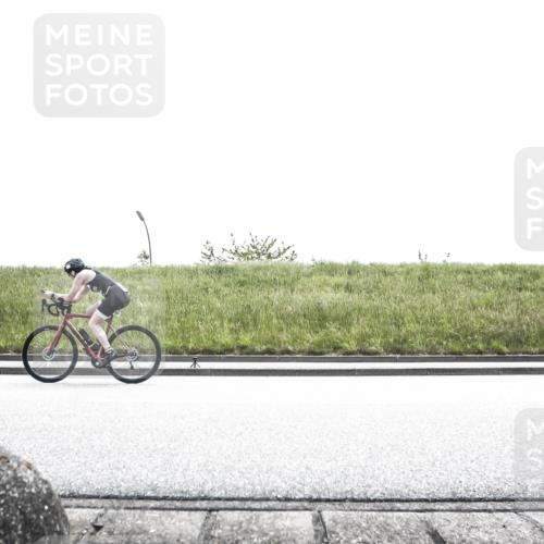 21.06.2026 - 29. Vierlanden-Triathlon H.Heesch http://msf.ph/oto/9896491 21.06.2026 12:47:32 Radfahren 871 meine-sportfotos.de