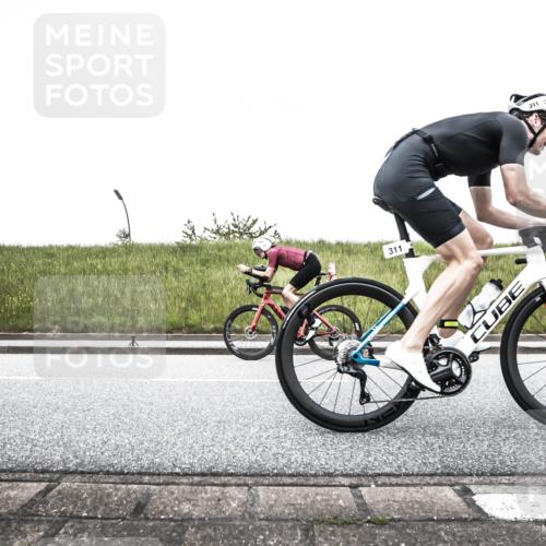 21.06.2026 - 29. Vierlanden-Triathlon H.Heesch http://msf.ph/oto/9896502 21.06.2026 10:01:33 Radfahren 122, 136, 157, 219, 311 meine-sportfotos.de