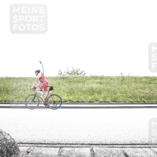 21.06.2026 - 29. Vierlanden-Triathlon H.Heesch http://msf.ph/oto/9896519 21.06.2026 12:50:29 Radfahren 762 meine-sportfotos.de