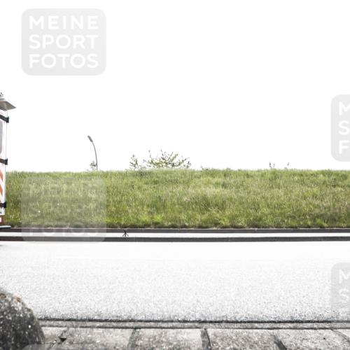 21.06.2026 - 29. Vierlanden-Triathlon H.Heesch http://msf.ph/oto/9896532 21.06.2026 12:51:30 Radfahren  meine-sportfotos.de